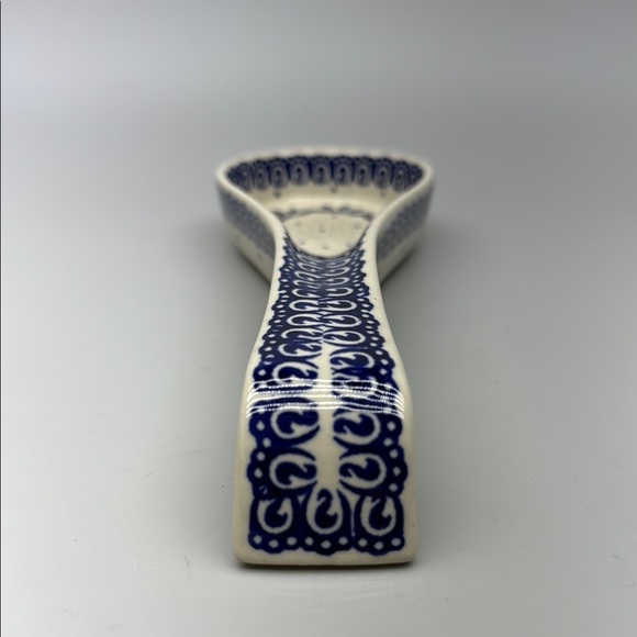 Artisanal Polish Pottery Blue and White Ceramic Spoon Rest Kitchen Tool - Picture 9 of 12